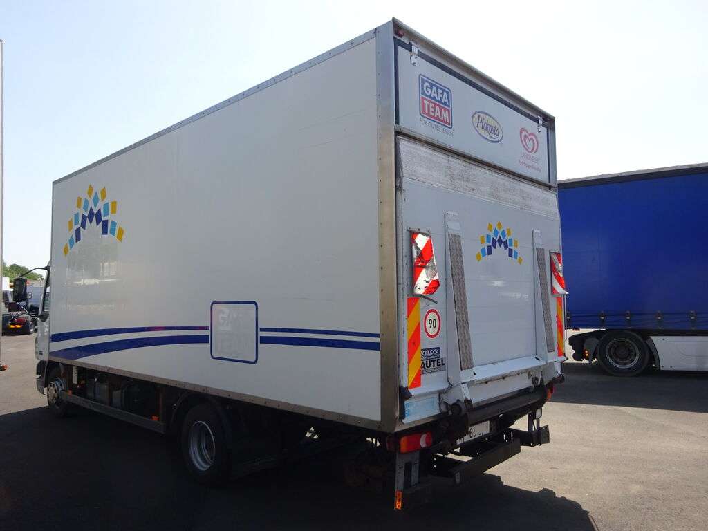 Chladírenský nákladní vozidlo DAF LF45.220 - Photo 4